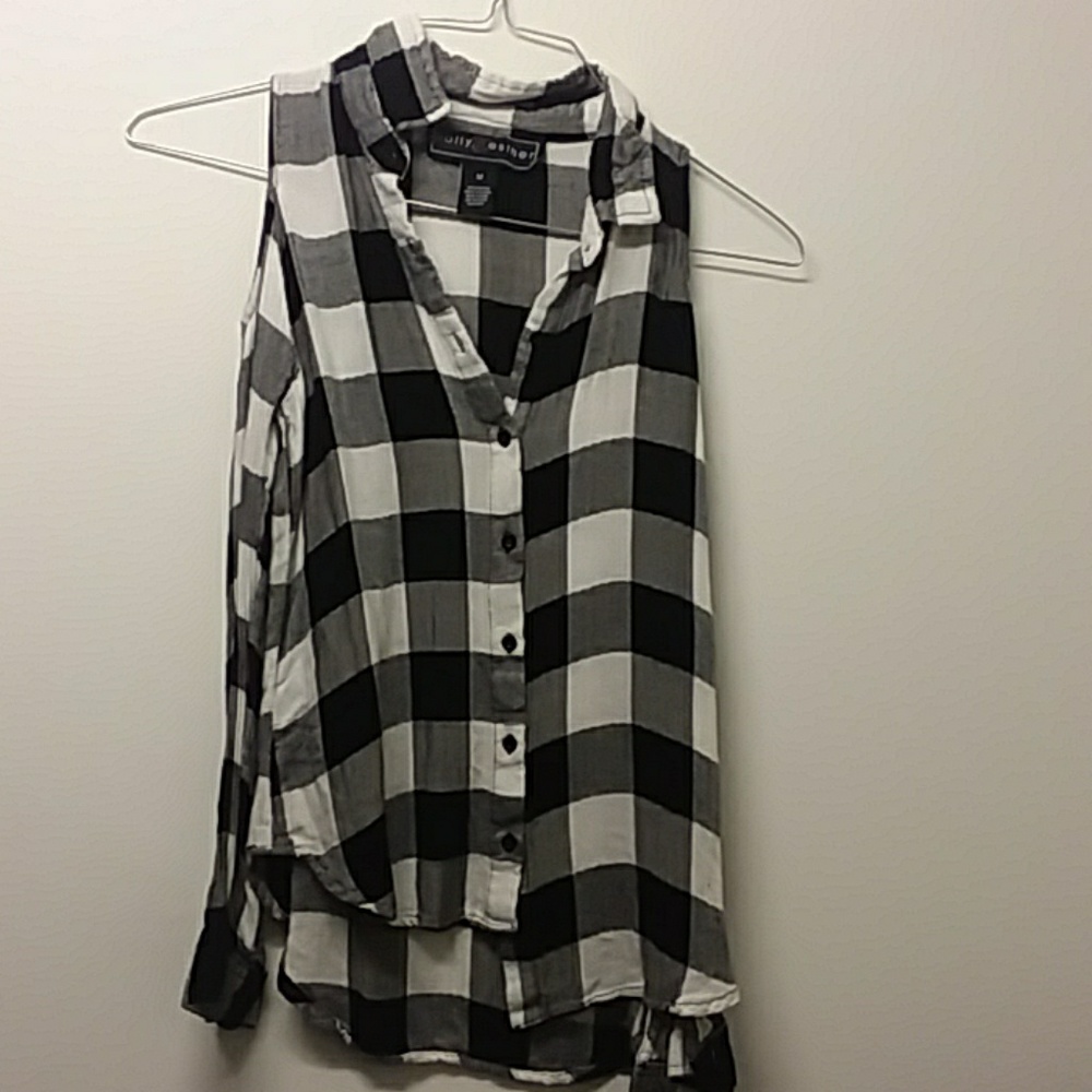 Shoulderless plaid button up.